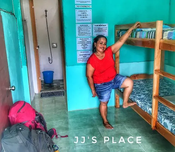 Jj's Place Moalboal