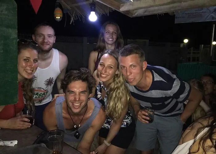 Hostel Jj's Place *